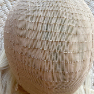 6x6 Handtipped Topper Free Part Silk Top Base Πλατινένιο ξανθό κλιπ σε Τούπι για εξατομικευμένο κατασκευή